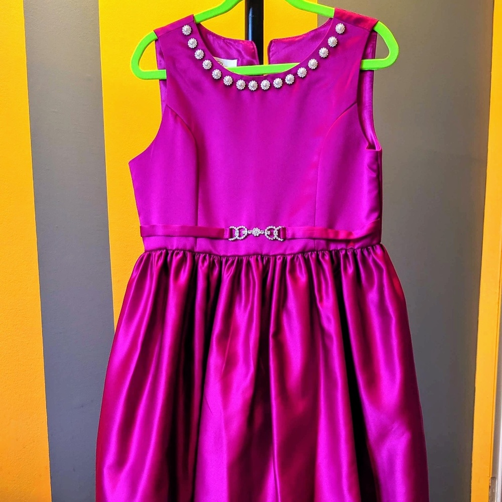 satin girls dress. like new. size 10
